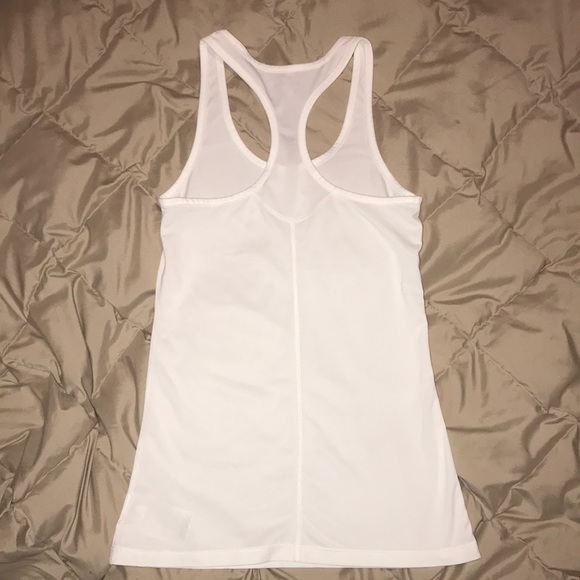 Nike Dri-Fit Tank Top - Picture 3 of 3
